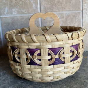 CREATE A DIVIDED HEART BASKET</br>with Maureen Quale</br>9:00 am – 12:00 pm
